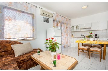 Pension de famille Kornić 5